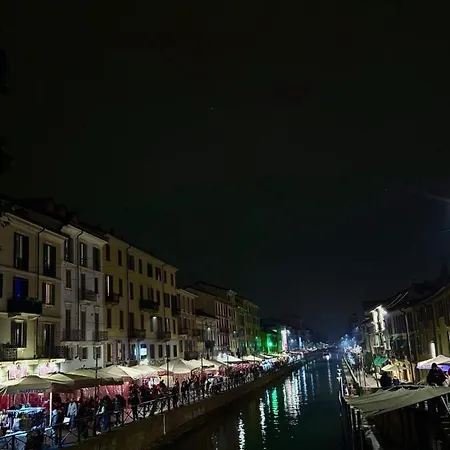 Col8 * Milano